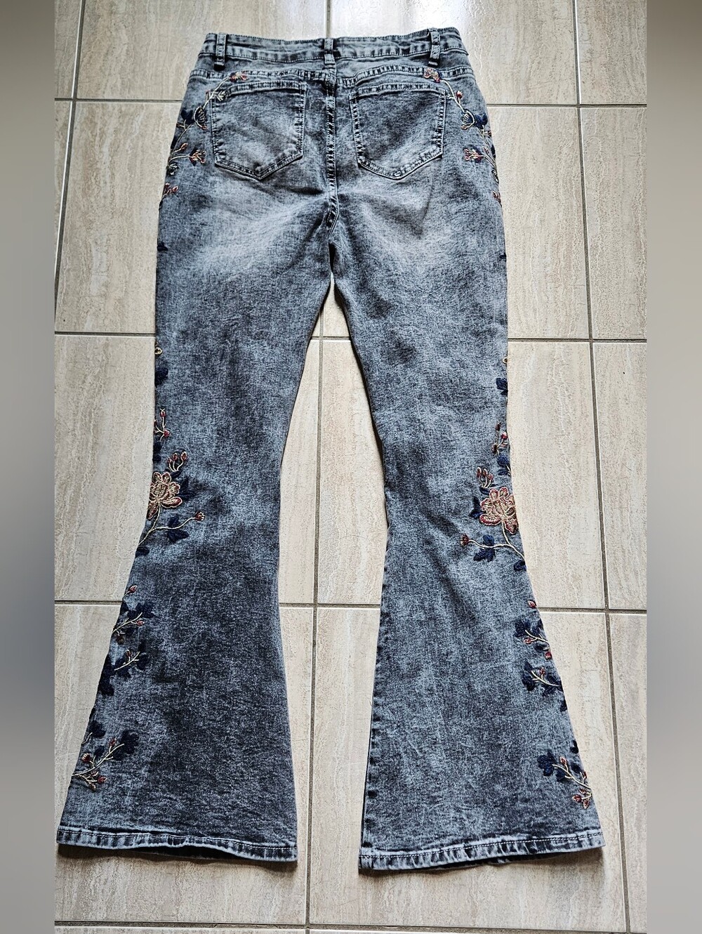Venus Embroidered Acid Wash Flare Jeans - Boho Bell Bottoms - Picture 5 of 14